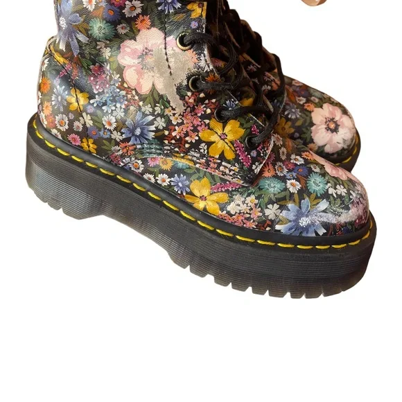 Jagger Wanderlust Dr Marten Jagger DOC MARTENS WANDERLUST FLORAL